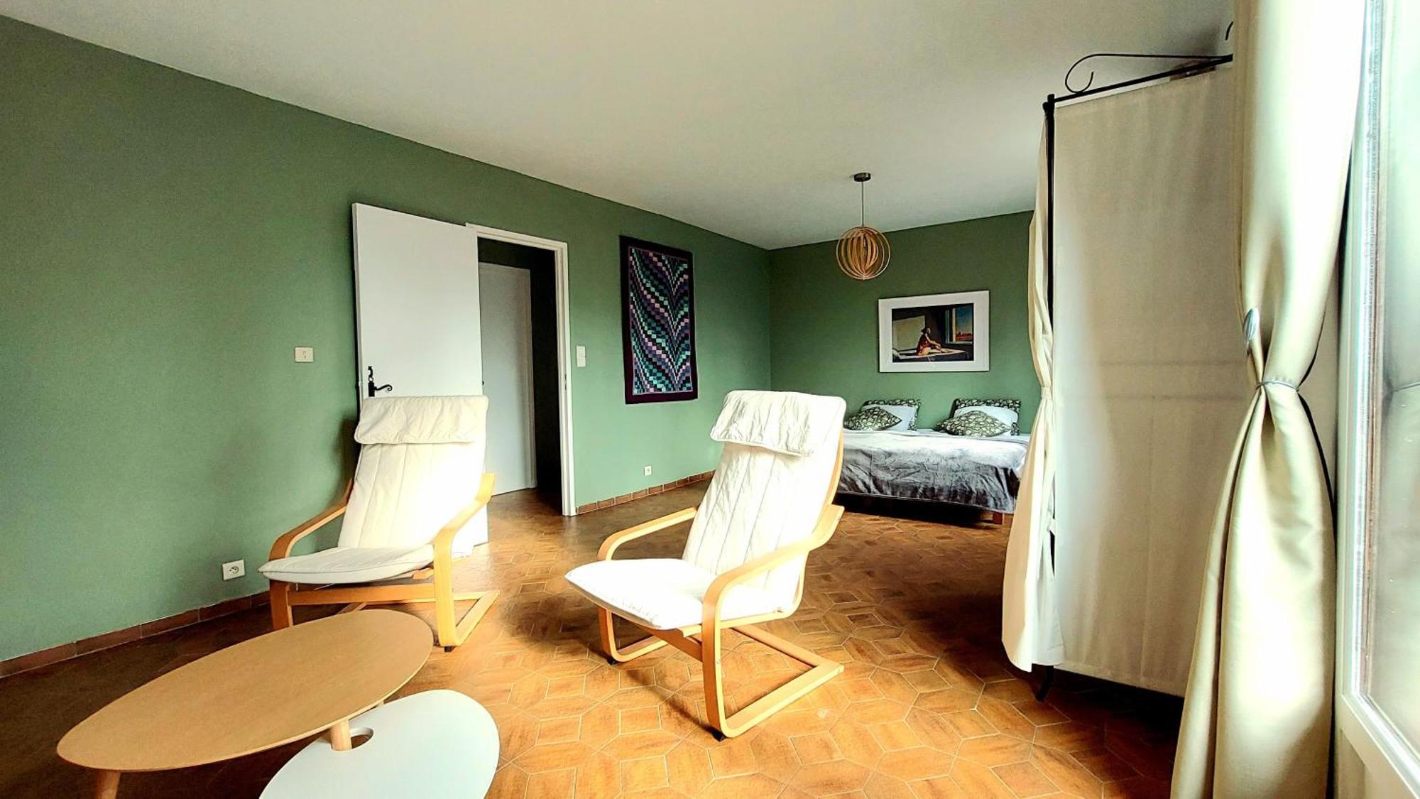 La Deviniere Hotel Donzere Ruang foto